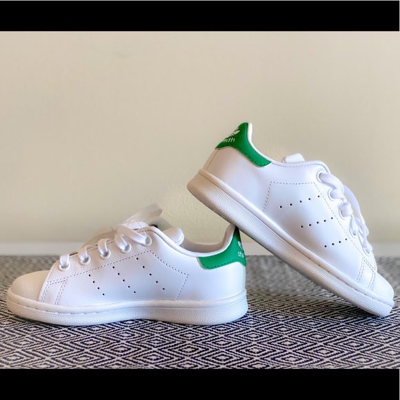 New Adidas Originals - Kid’s Stan Smith Primegreen Sneakers - Picture 3 of 4